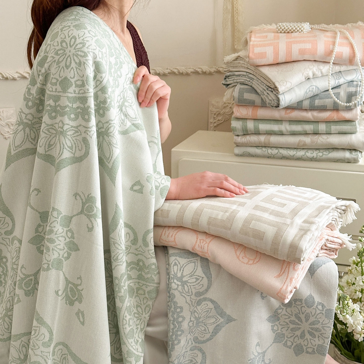 91家纺网 家纺一手货源 找家纺 朴尔家纺-毛巾被 2026新款长绒棉100s贡缎丝光棉纯棉流苏纱布毛巾被三件套 组合图