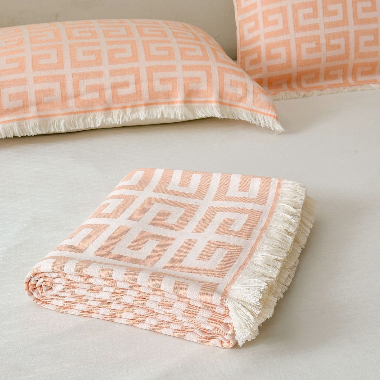 91家纺网 家纺一手货源 找家纺 （总）朴尔家纺-毛巾被 2026新款长绒棉100s贡缎丝光棉纯棉流苏纱布枕巾