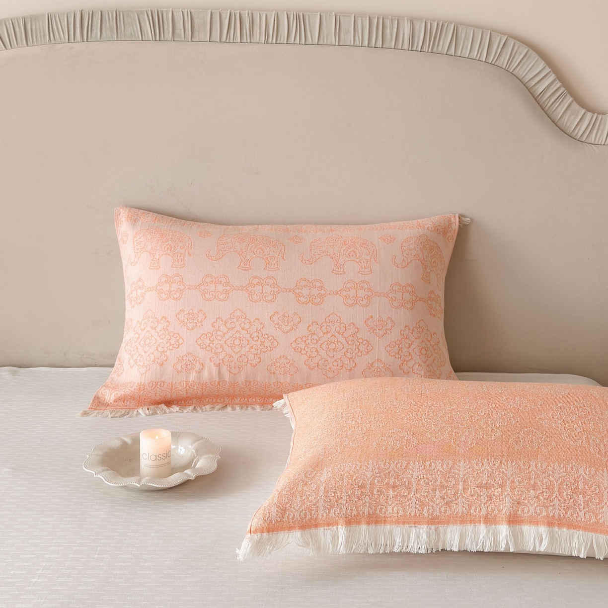 91家纺网 家纺一手货源 找家纺 朴尔家纺-毛巾被 2026新款长绒棉100s贡缎丝光棉纯棉流苏纱布枕巾 皇室吉象-橙粉