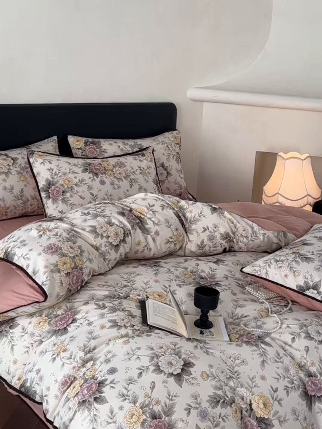 91家纺网 家纺一手货源 找家纺 （总）蓝邻家纺 2026年新款全棉纯棉棉麻法式复古田园风工艺款四件套系列-场景一