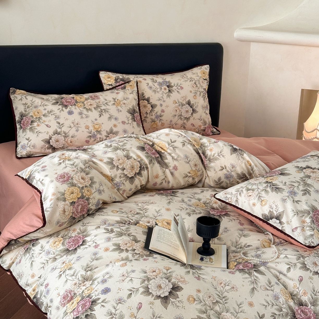 91家纺网 家纺一手货源 找家纺 （总）蓝邻家纺 2026年新款全棉纯棉棉麻法式复古田园风工艺款四件套系列-场景一