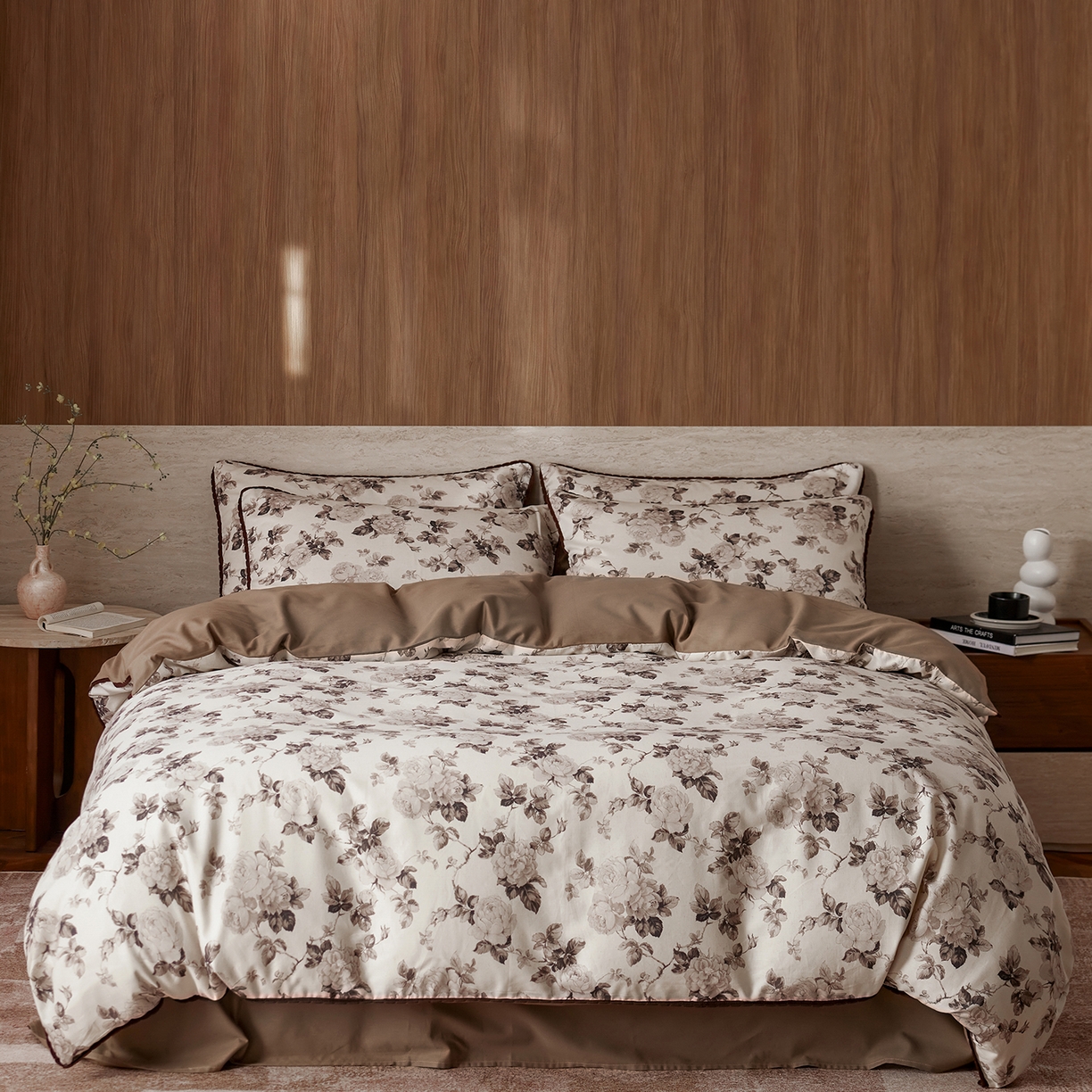 91家纺网 家纺一手货源 找家纺 （总）蓝邻家纺 2026年新款全棉纯棉棉麻法式复古田园风工艺款四件套系列-场景二