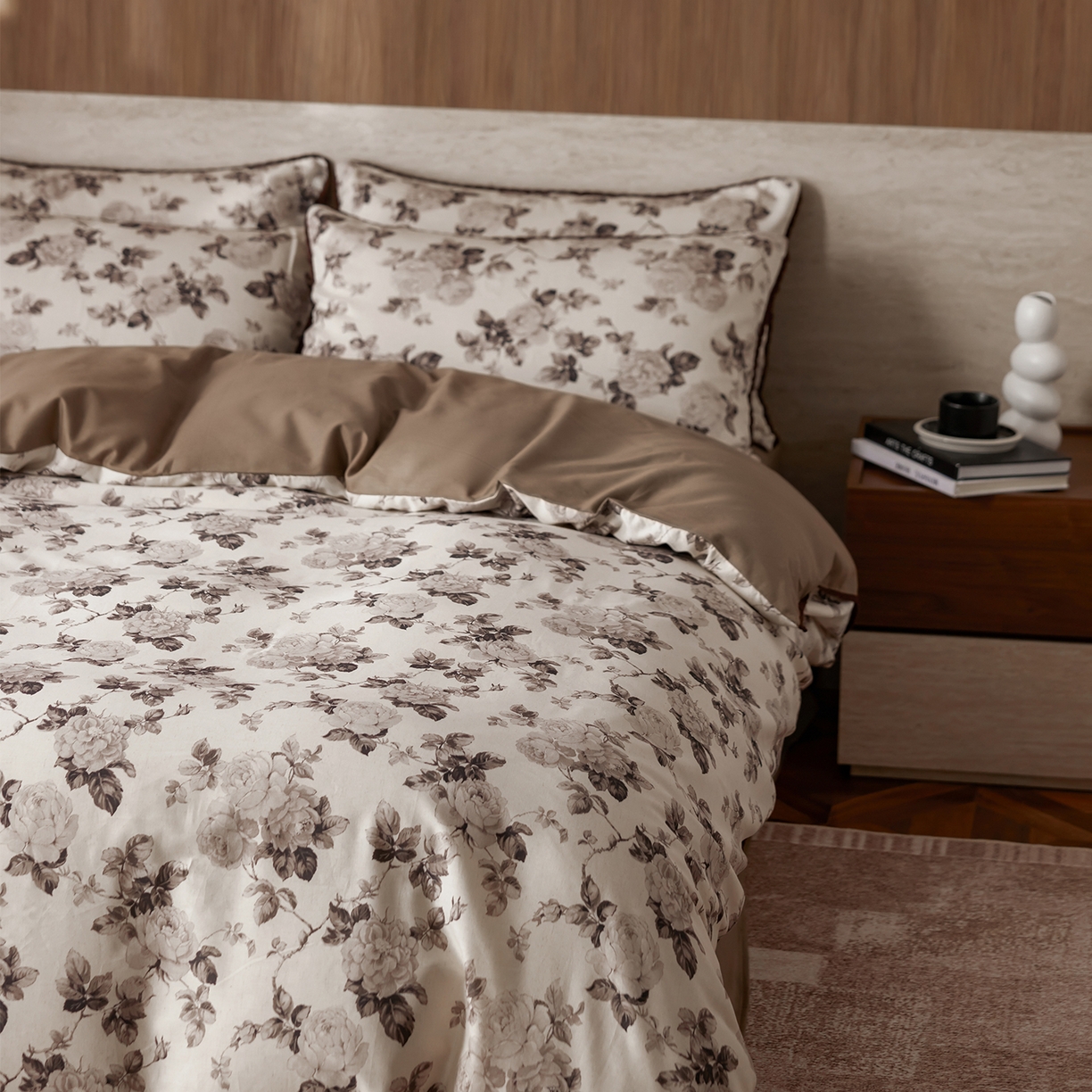 91家纺网 家纺一手货源 找家纺 （总）蓝邻家纺 2026年新款全棉纯棉棉麻法式复古田园风工艺款四件套系列-场景二