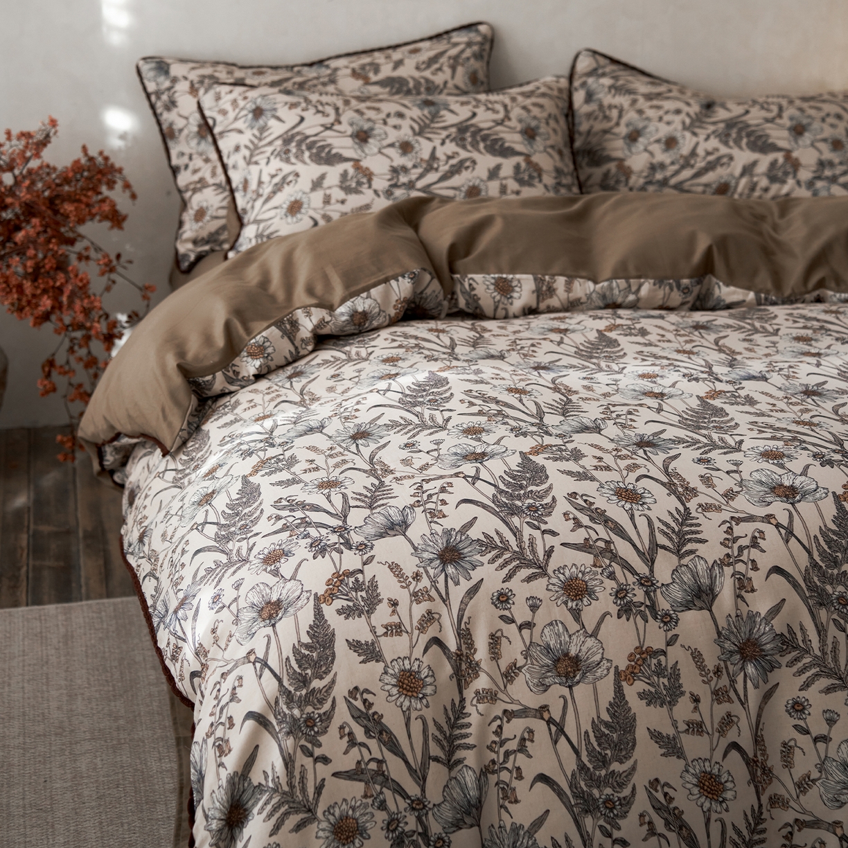 91家纺网 家纺一手货源 找家纺 （总）蓝邻家纺 2026年新款全棉纯棉棉麻法式复古田园风工艺款四件套系列-场景二