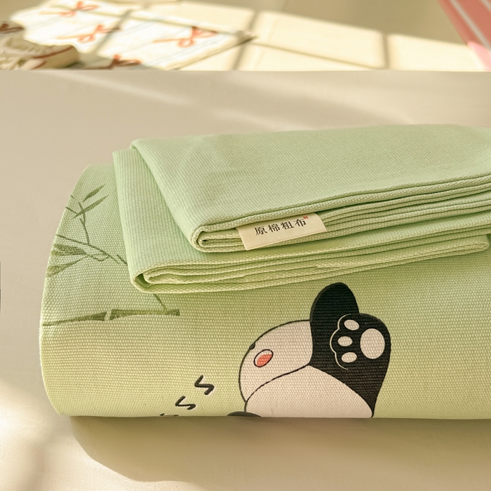 91家纺网 家纺一手货源 找家纺 爱彼家纺 2026新款升级细沙亲肤舒适原棉老粗布床单席子凉席 竹小熊