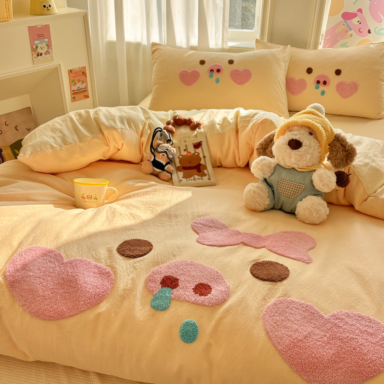 91家纺网 家纺一手货源 找家纺 色鬼布艺高端家居主号 2026新款古法毛巾绣四件套 爱心猪猪-黄