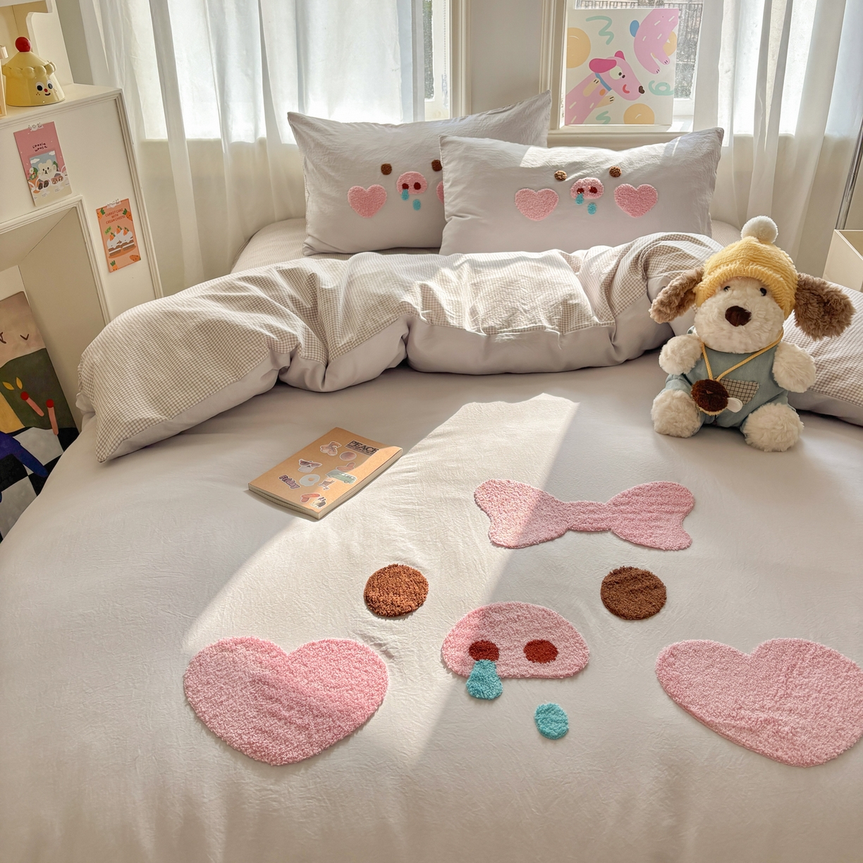 91家纺网 家纺一手货源 找家纺 色鬼布艺高端家居主号 2026新款古法毛巾绣四件套 爱心猪猪-灰