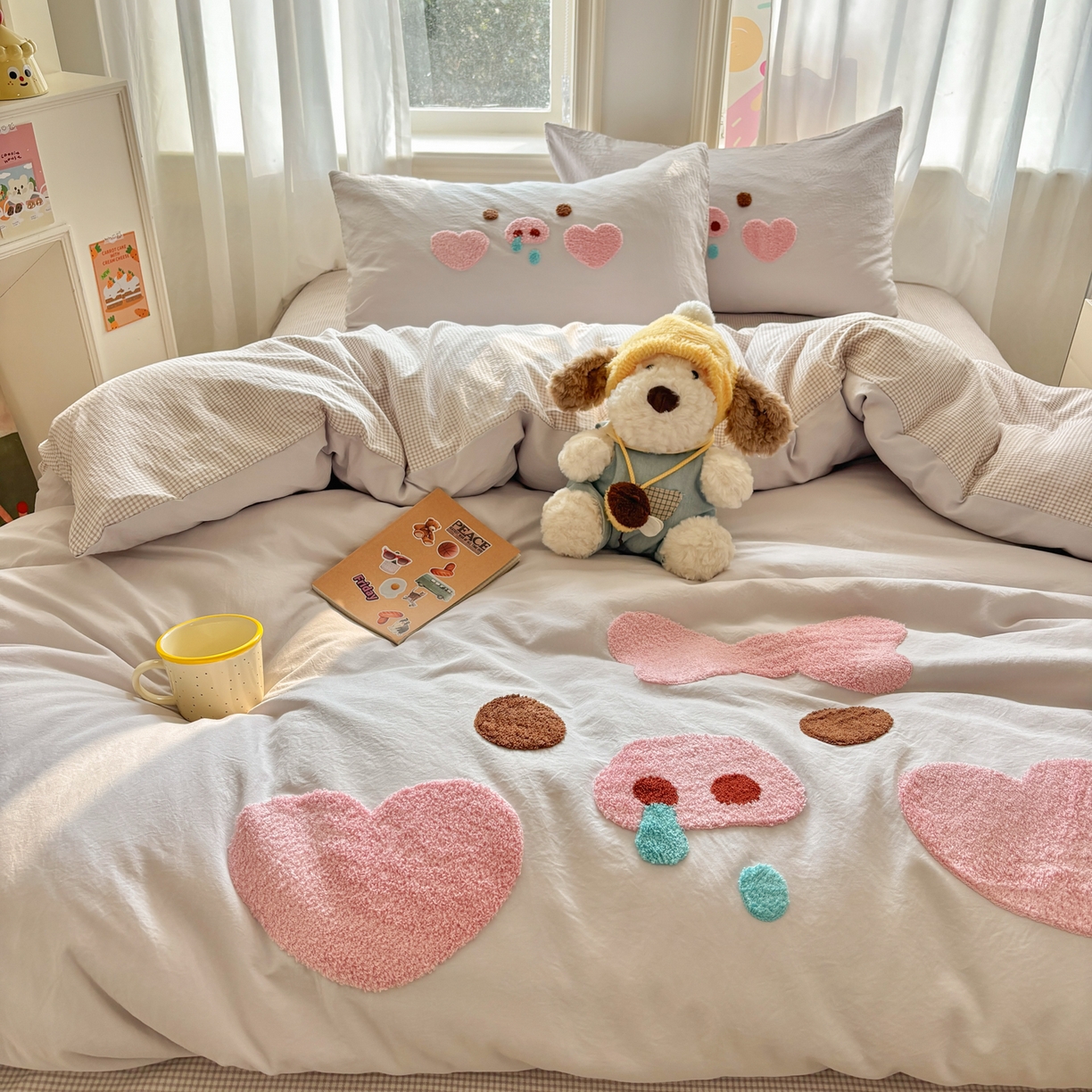 91家纺网 家纺一手货源 找家纺 色鬼布艺高端家居主号 2026新款古法毛巾绣四件套 爱心猪猪-灰