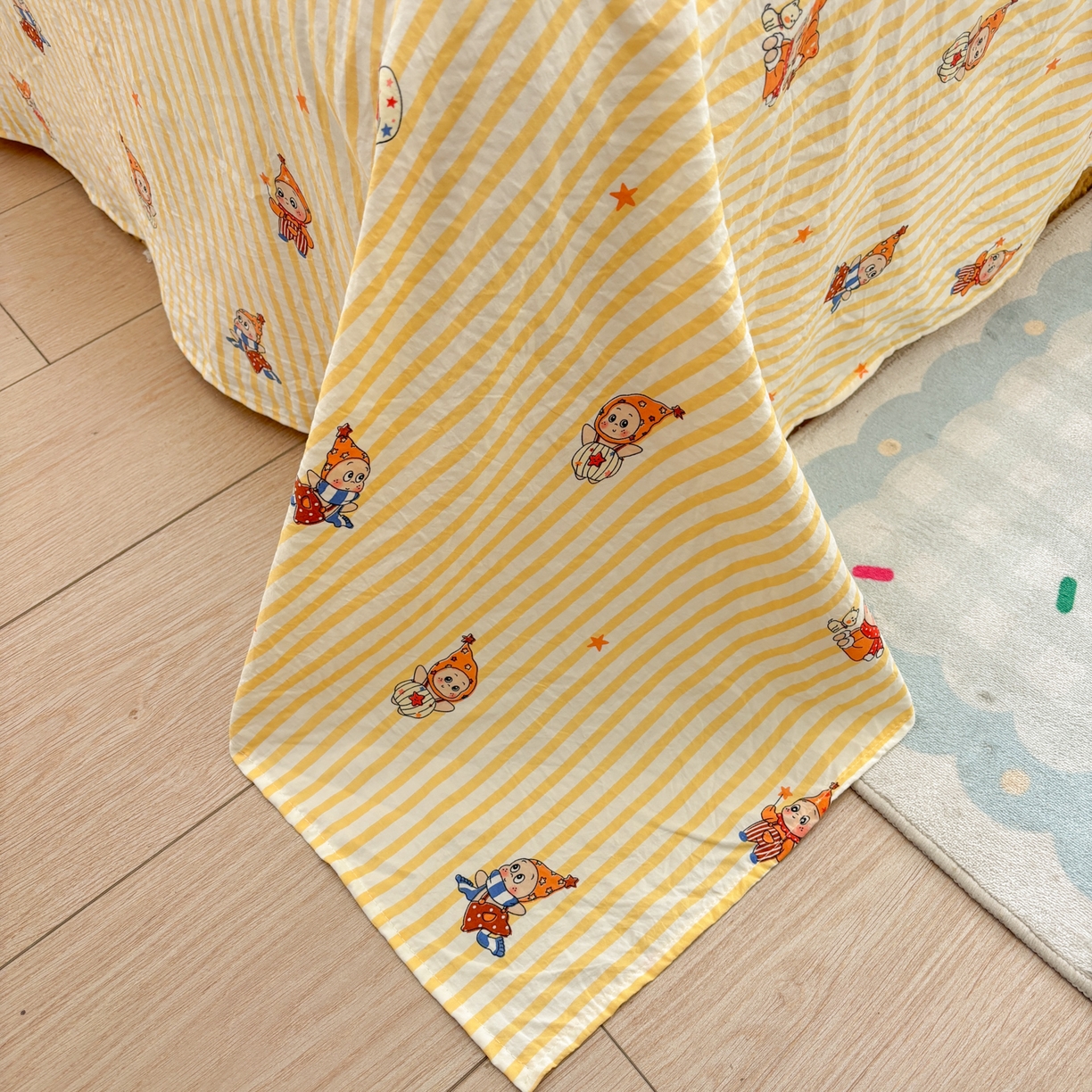 91家纺网 家纺一手货源 找家纺 色鬼布艺高端家居主号 2026新款古法毛巾绣四件套 吹泡泡小星