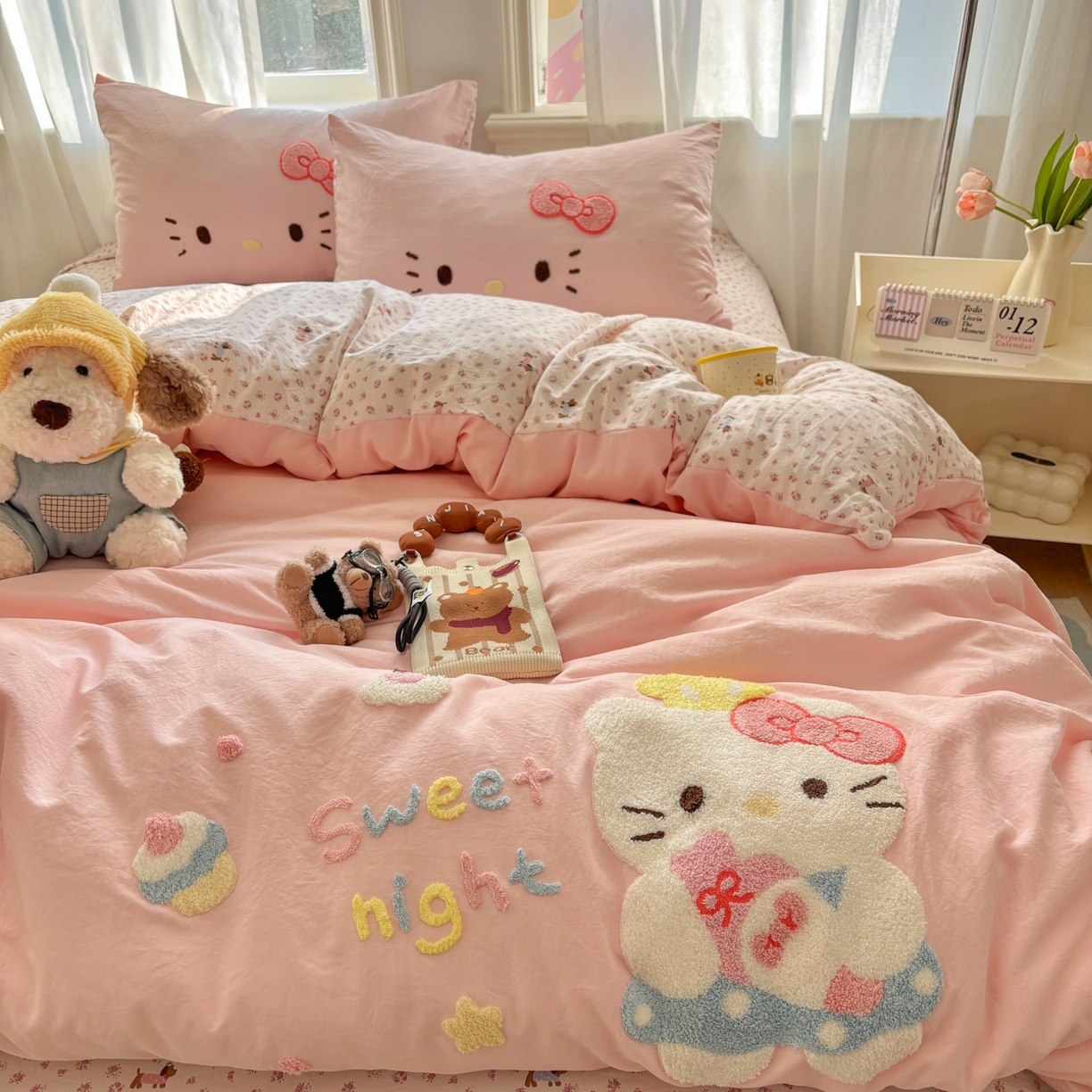 91家纺网 家纺一手货源 找家纺 色鬼布艺高端家居主号 2026新款古法毛巾绣四件套 春日猫咪-粉