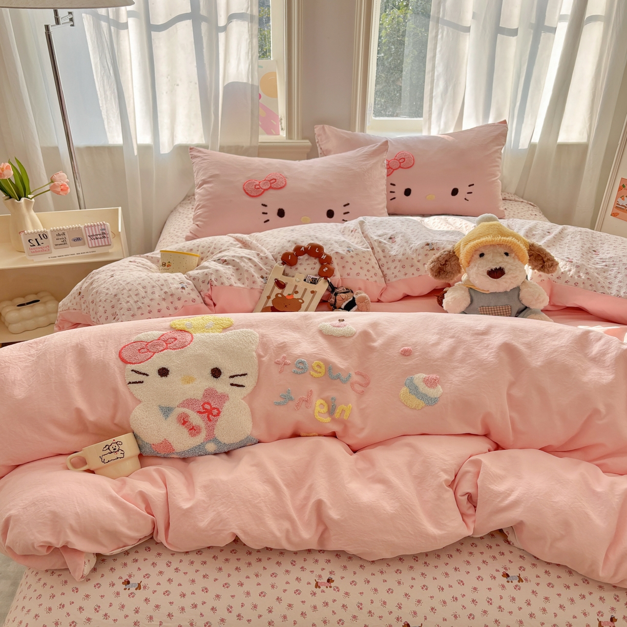 91家纺网 家纺一手货源 找家纺 色鬼布艺高端家居主号 2026新款古法毛巾绣四件套 春日猫咪-粉