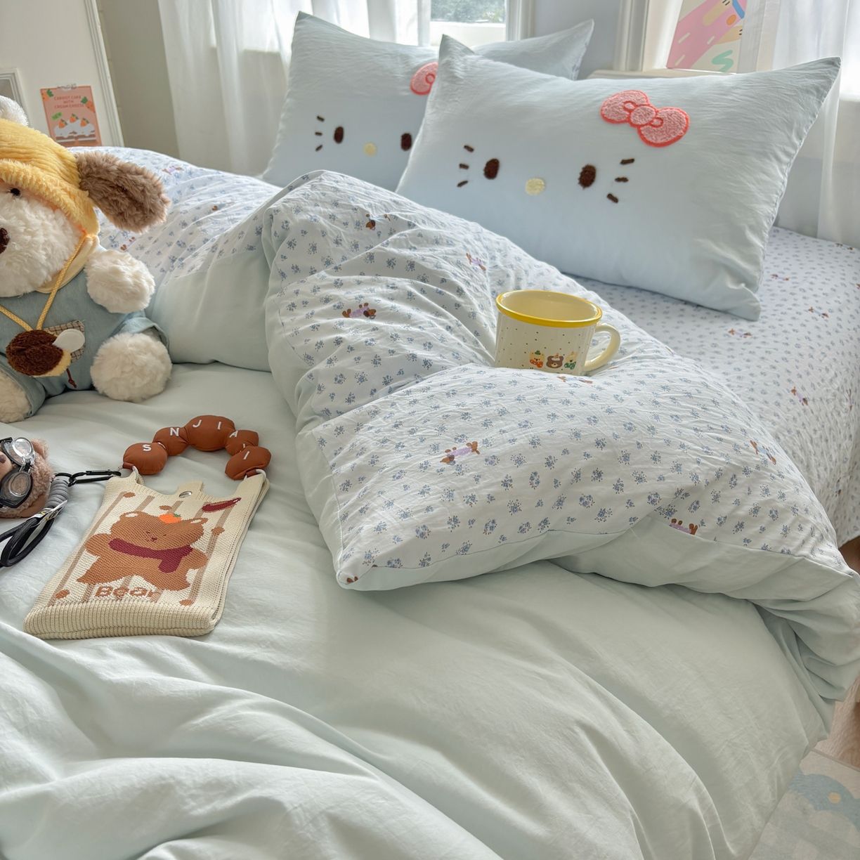 91家纺网 家纺一手货源 找家纺 色鬼布艺高端家居主号 2026新款古法毛巾绣四件套 春日猫咪-蓝