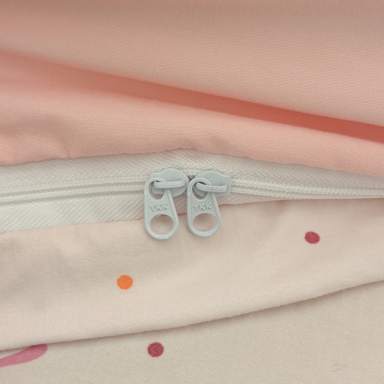 91家纺网 家纺一手货源 找家纺 色鬼布艺高端家居主号 2026新款古法毛巾绣四件套 快乐伙伴-粉