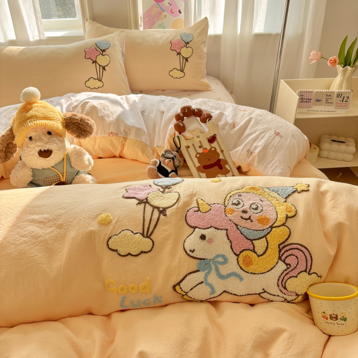 91家纺网 家纺一手货源 找家纺 色鬼布艺高端家居主号 2026新款古法毛巾绣四件套 气球星人-黄