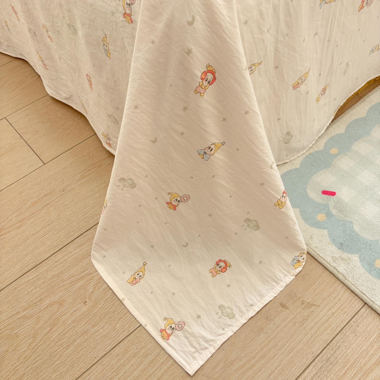 91家纺网 家纺一手货源 找家纺 色鬼布艺高端家居主号 2026新款古法毛巾绣四件套 气球星人-黄