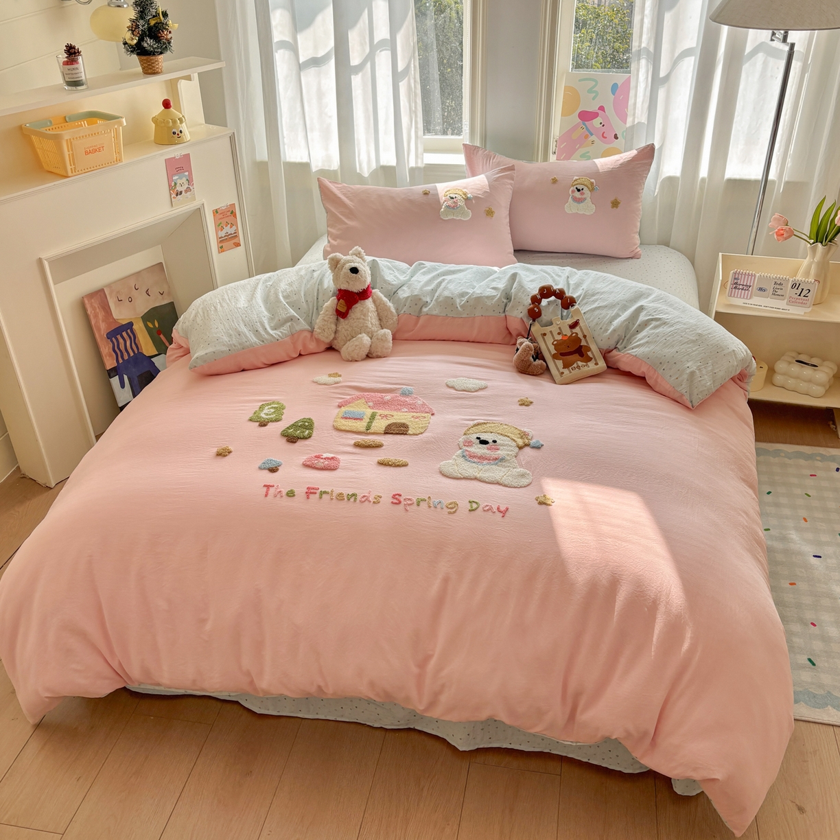 91家纺网 家纺一手货源 找家纺 色鬼布艺高端家居主号 2026新款古法毛巾绣四件套 雪瑞狗-粉