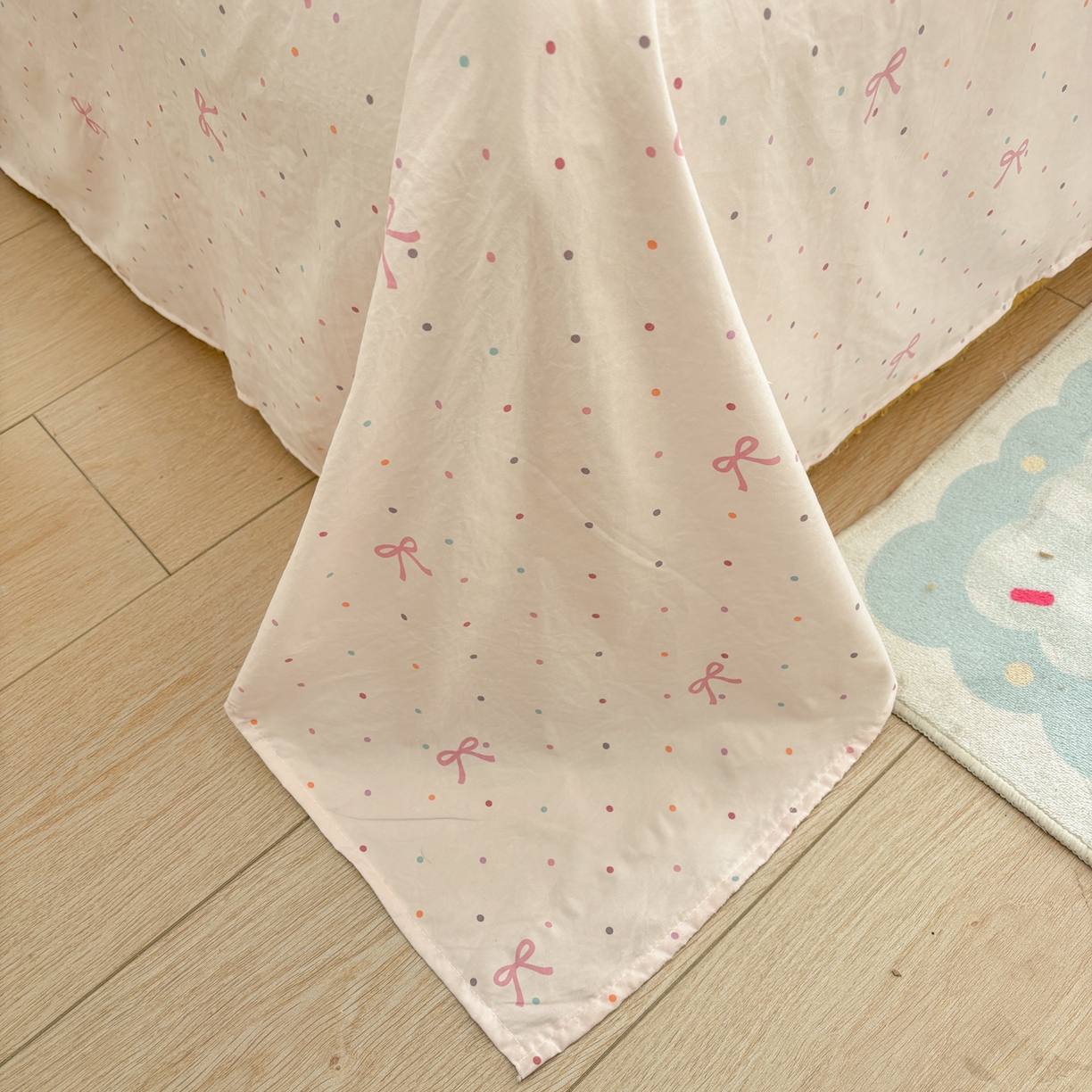 91家纺网 家纺一手货源 找家纺 色鬼布艺高端家居主号 2026新款古法毛巾绣四件套 樱桃小熊-粉