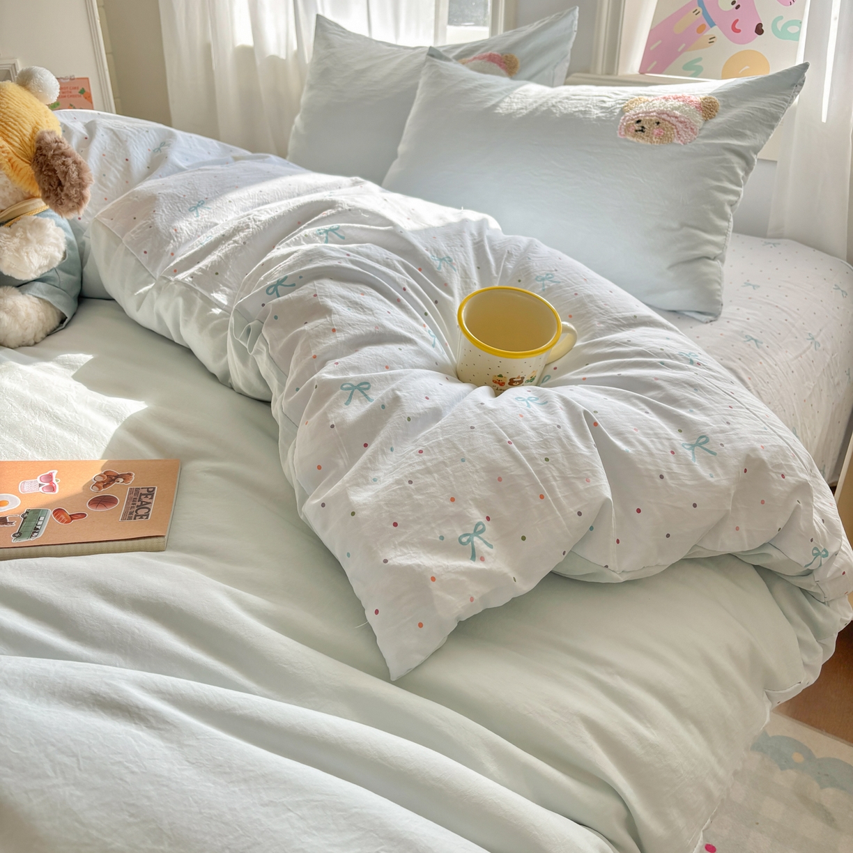 91家纺网 家纺一手货源 找家纺 色鬼布艺高端家居主号 2026新款古法毛巾绣四件套 樱桃小熊-蓝