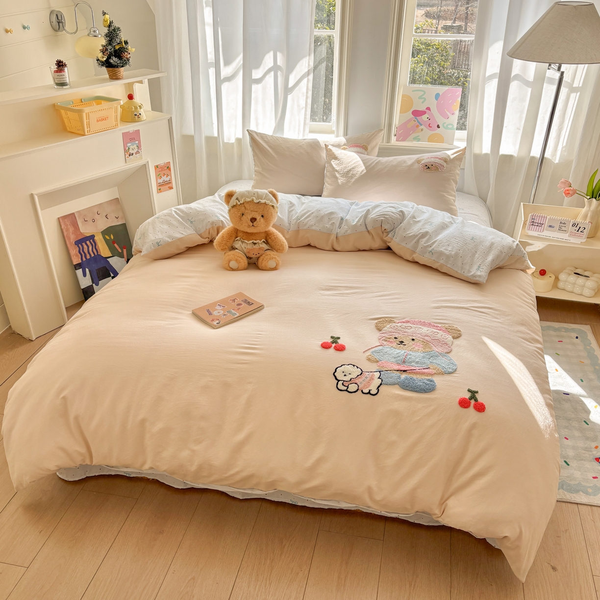 91家纺网 家纺一手货源 找家纺 色鬼布艺高端家居主号 2026新款古法毛巾绣四件套 樱桃小熊-香槟