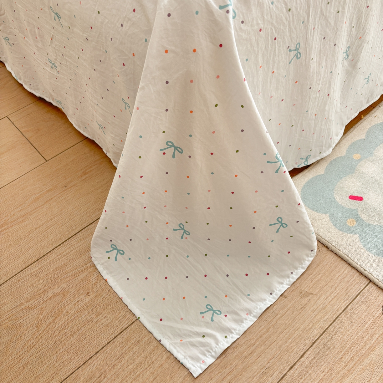 91家纺网 家纺一手货源 找家纺 色鬼布艺高端家居主号 2026新款古法毛巾绣四件套 樱桃小熊-香槟