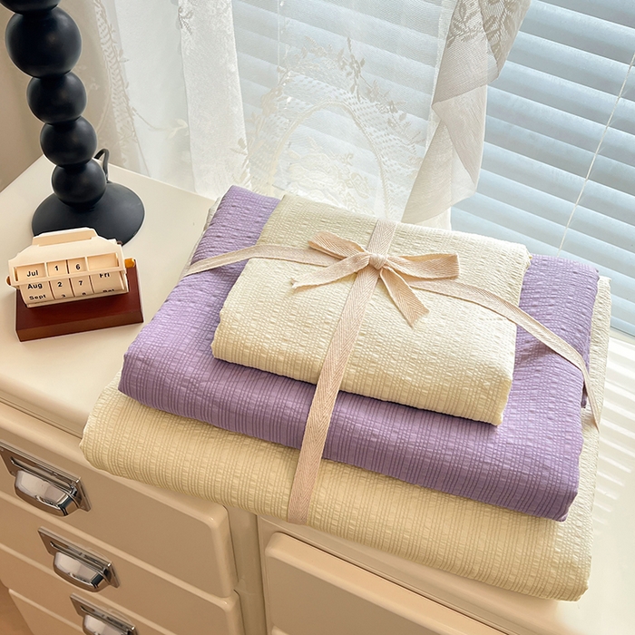 91家纺网 家纺一手货源 找家纺 优承佳生活馆 2026新款软糯双拼泡芙纱四件套 奶油黄+芋泥紫