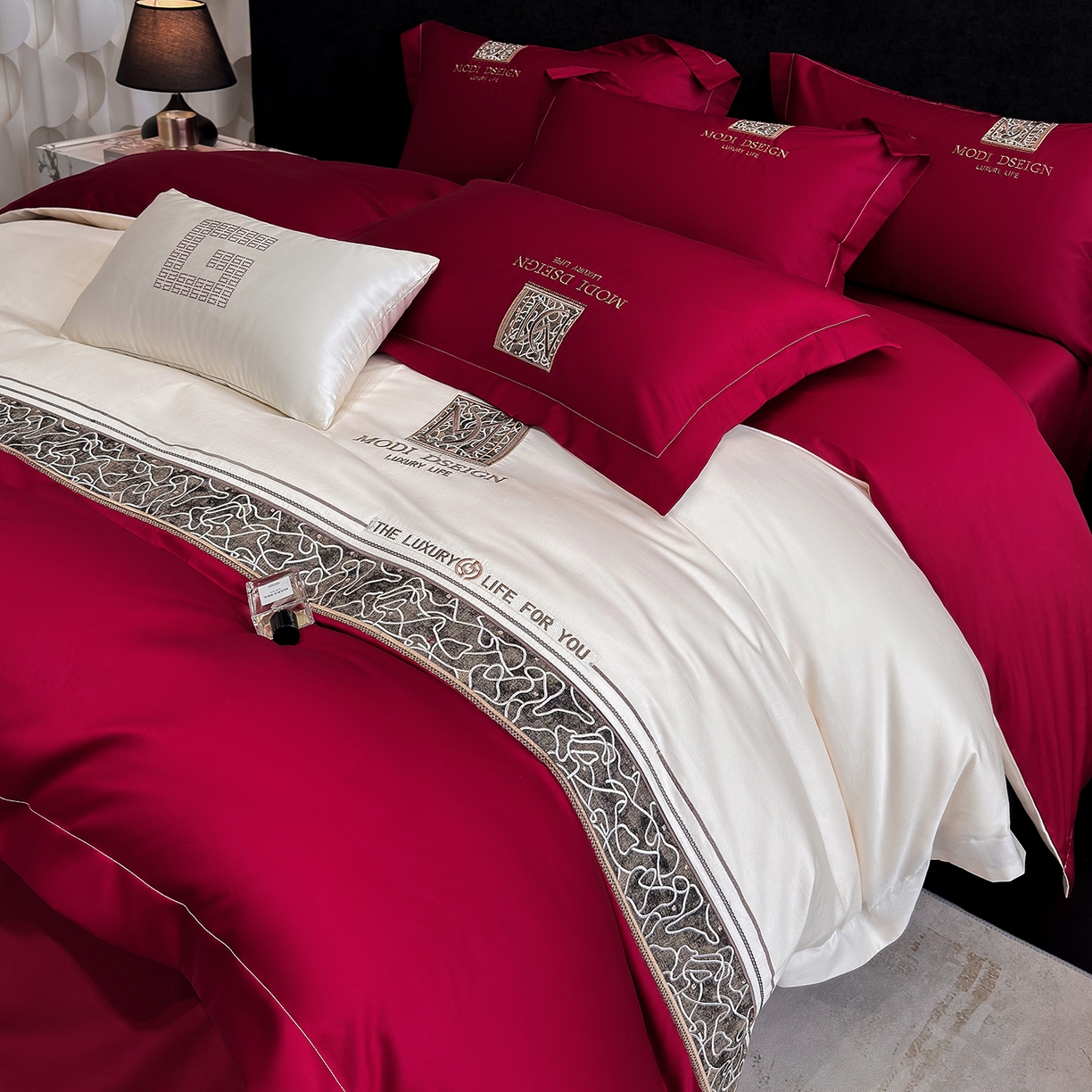 91家纺网 家纺一手货源 找家纺 优眠坊 2026春夏新款高档礼盒装5050S贡缎长绒棉刺绣四件套100%纯棉全棉轻奢床品-星空 星空-红