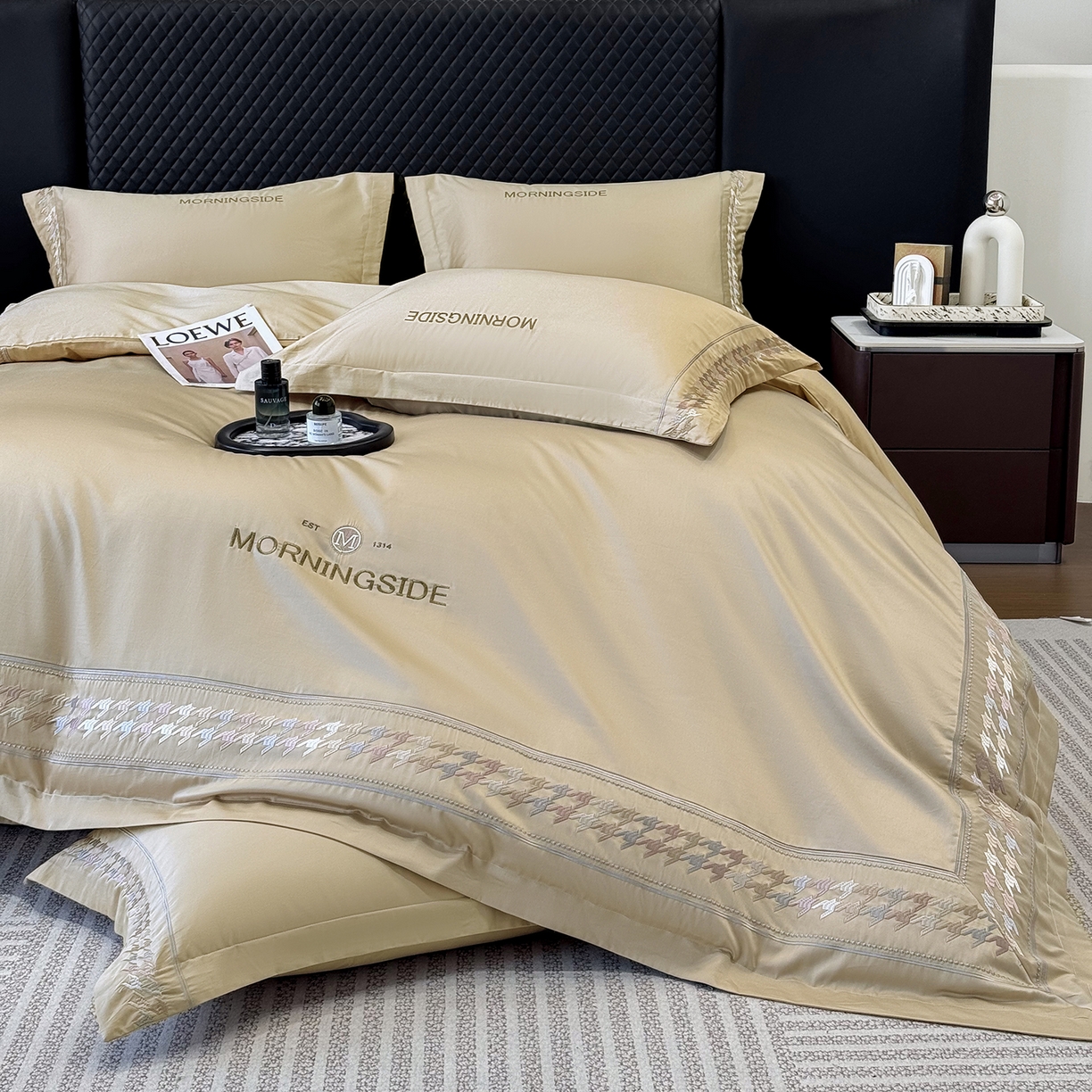 91家纺网 家纺一手货源 找家纺 优眠坊 2026春夏新款高档礼盒装5050S贡缎长绒棉刺绣四件套100%纯棉全棉轻奢床品-千鸟格 千鸟格-咖