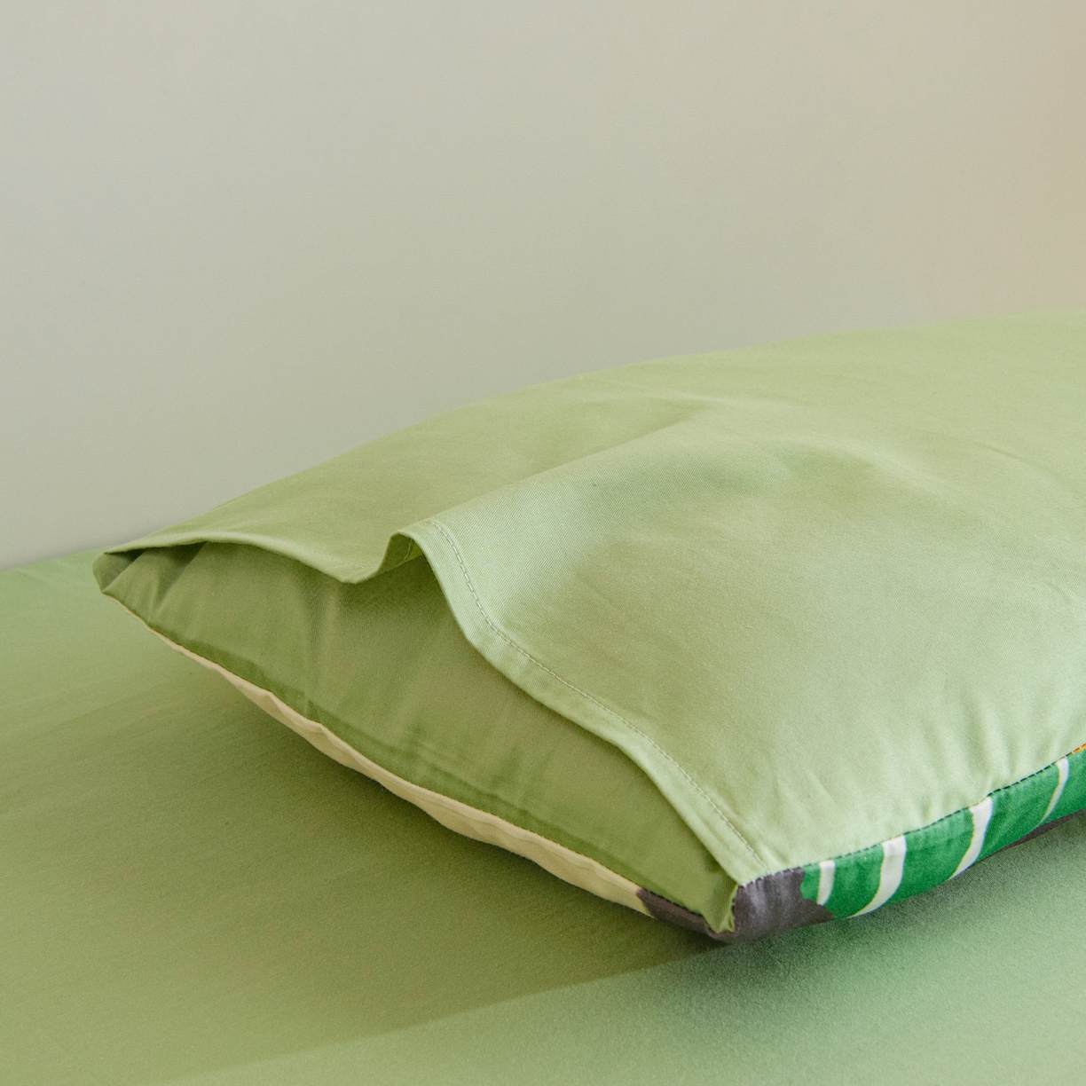 91家纺网 家纺一手货源 找家纺 御棉坊 2026新款A类40S全棉数码印花-萌萌季系列幼儿园儿童套件 萌萌熊猫