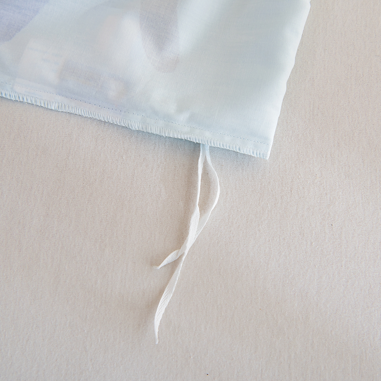 91家纺网 家纺一手货源 找家纺 御棉坊 2026新款A类40S全棉数码印花-萌萌季系列幼儿园儿童套件 萌萌音乐狗