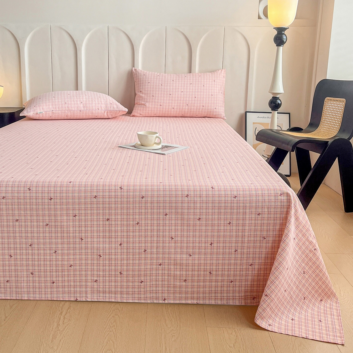 91家纺网 家纺一手货源 找家纺 首爱家纺 2026新款工艺款原棉印花老粗布床单系列彩蝶