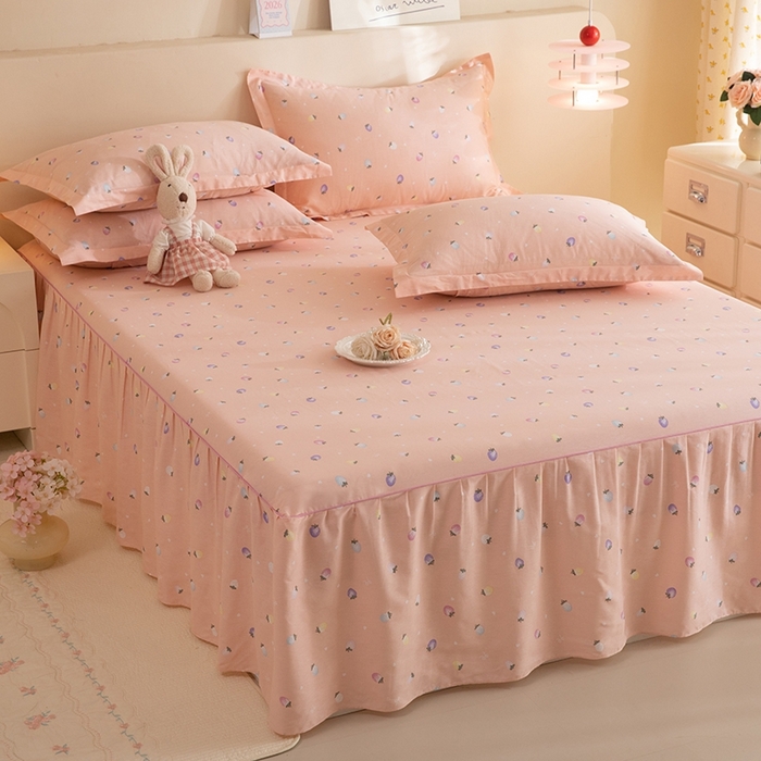 91家纺网 家纺一手货源 找家纺 八十八家纺 2025新款全棉12868系列四件套单品床裙 奶油草莓