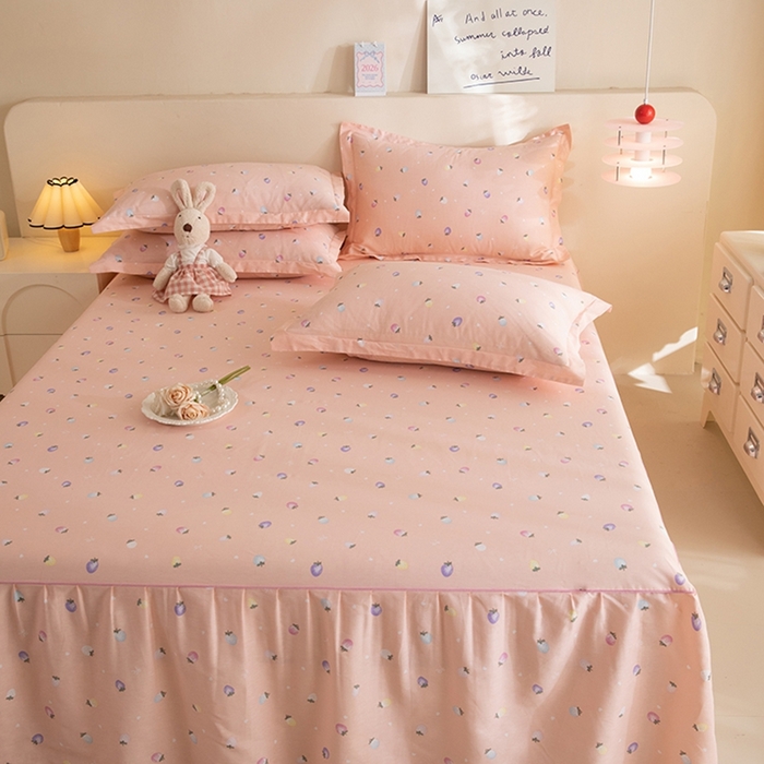 91家纺网 家纺一手货源 找家纺 八十八家纺 2025新款全棉12868系列四件套单品床裙 奶油草莓