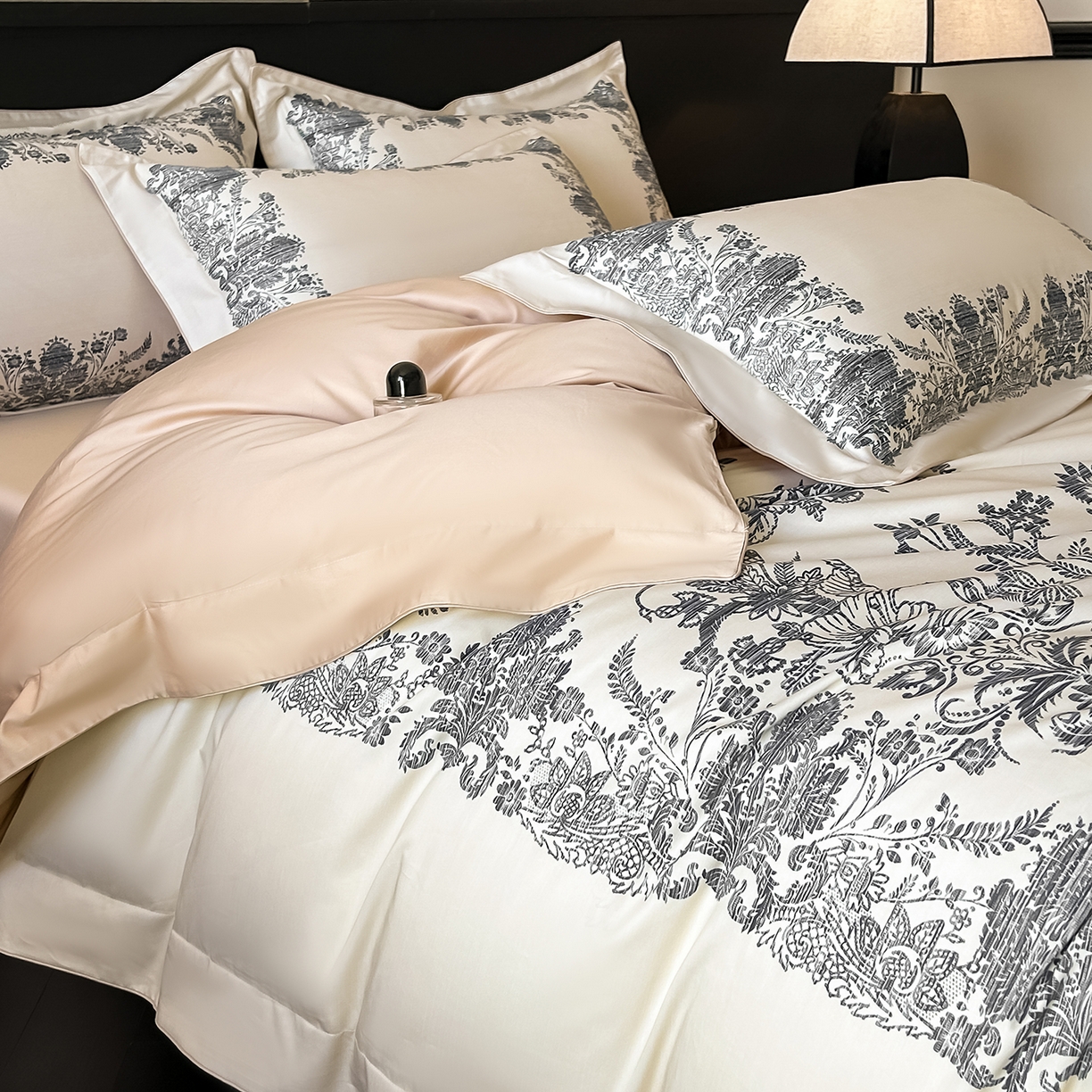 91家纺网 家纺一手货源 找家纺 置顶家纺 2026新款十里蔷薇-亲肤数码印花麻绳边系列 十里蔷薇-浅香槟