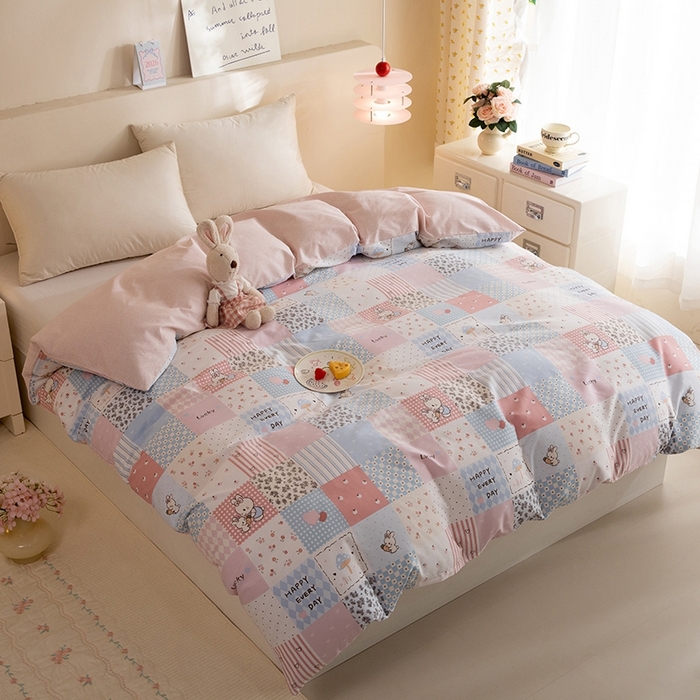 91家纺网 家纺一手货源 找家纺 八十八家纺 2025新款全棉12868系列单品被套 花点小兔