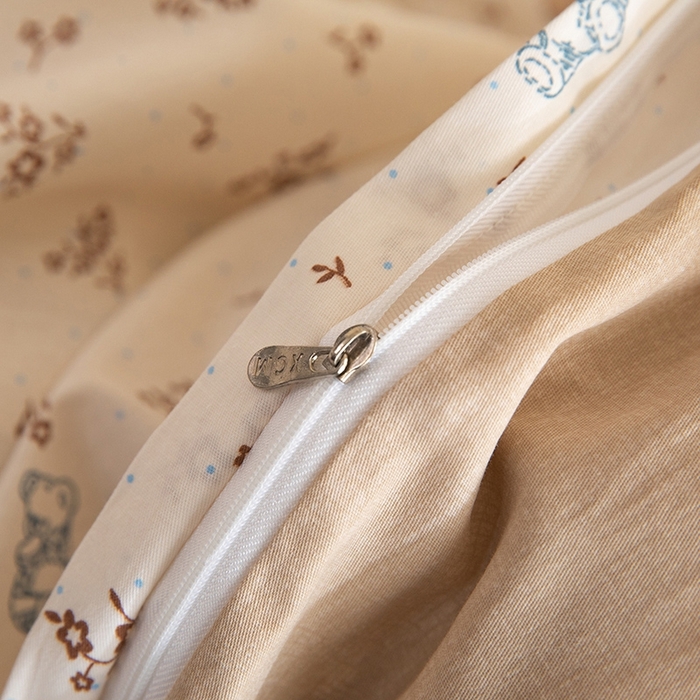 91家纺网 家纺一手货源 找家纺 八十八家纺 2025新款全棉12868系列单品被套 花间小熊