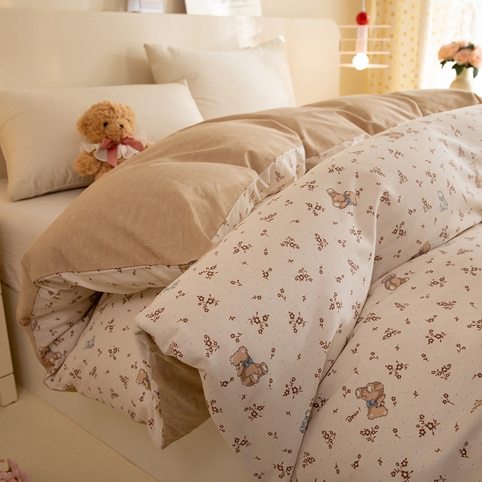 91家纺网 家纺一手货源 找家纺 八十八家纺 2025新款全棉12868系列单品被套 花间小熊