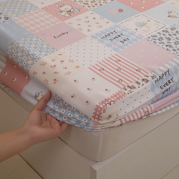 91家纺网 家纺一手货源 找家纺 八十八家纺 2025新款全棉12868系列单品床笠 花点小兔