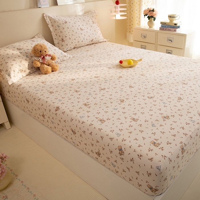 91家纺网 家纺一手货源 找家纺 八十八家纺 2025新款全棉12868系列单品床笠 花间小熊