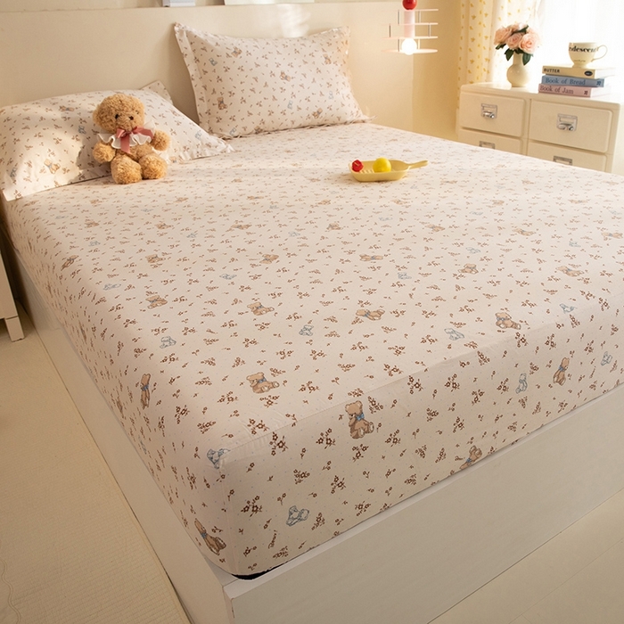 91家纺网 家纺一手货源 找家纺 八十八家纺 2025新款全棉12868系列单品床笠 花间小熊