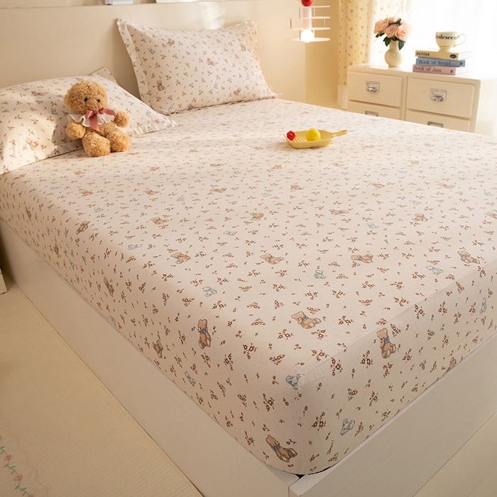 91家纺网 家纺一手货源 找家纺 八十八家纺 2025新款全棉12868系列单品床笠 花间小熊