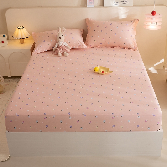 91家纺网 家纺一手货源 找家纺 八十八家纺 2025新款全棉12868系列单品床笠 奶油草莓,奶油草莓