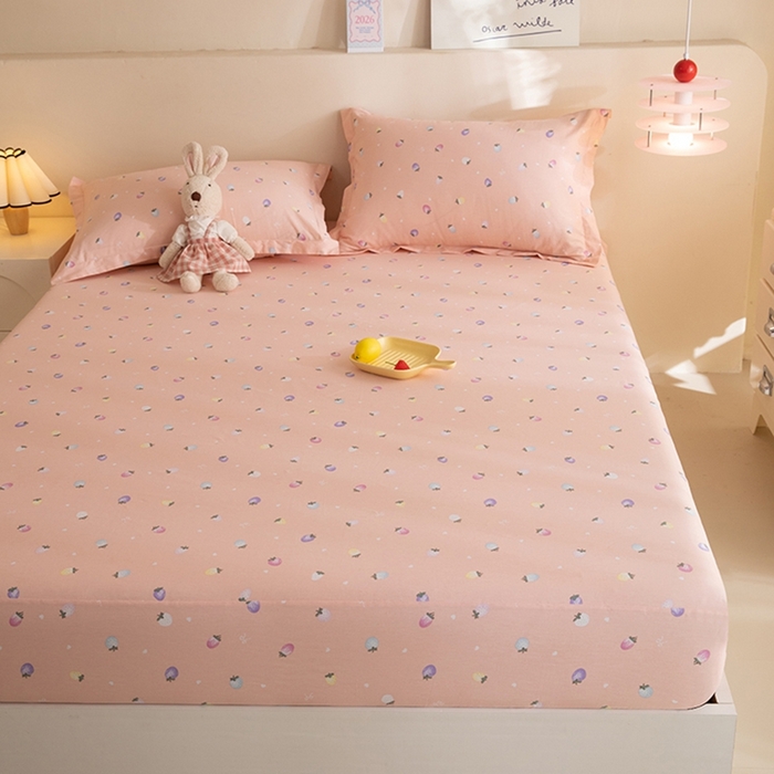 91家纺网 家纺一手货源 找家纺 八十八家纺 2025新款全棉12868系列单品床笠 奶油草莓