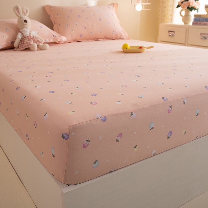 91家纺网 家纺一手货源 找家纺 八十八家纺 2025新款全棉12868系列单品床笠 奶油草莓