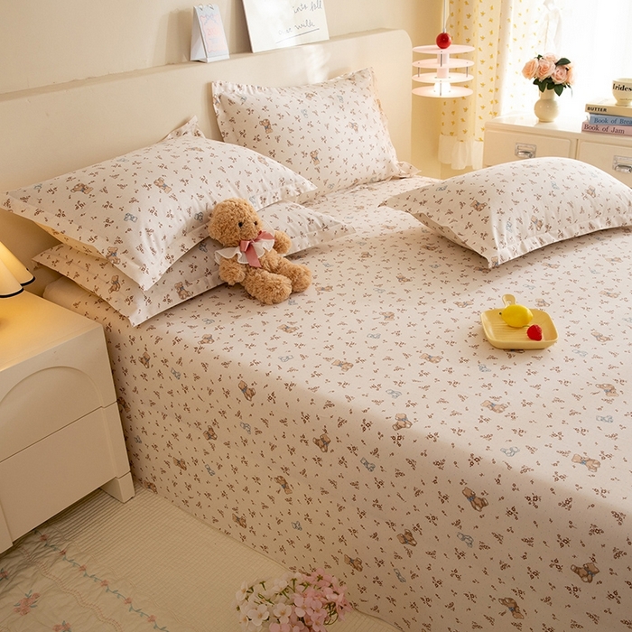 91家纺网 家纺一手货源 找家纺 八十八家纺2025新款全棉12868系列四件套单品床单 花间小熊