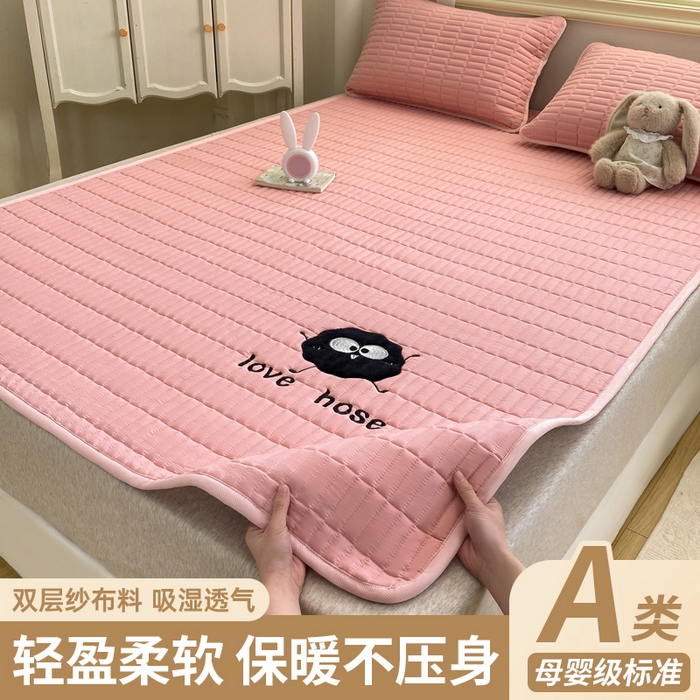 91家纺网 家纺一手货源 找家纺 （总）梦初语 2026新款水洗棉卡通刺绣夹棉床垫-200克夹棉-75克防滑底布（常年备货）