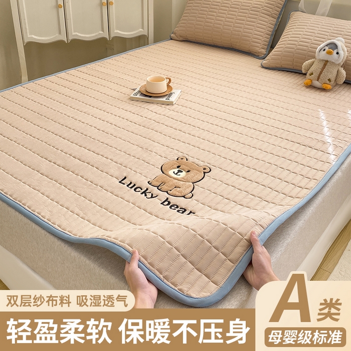 91家纺网 家纺一手货源 找家纺 （总）梦初语 2026新款水洗棉卡通刺绣夹棉床垫-200克夹棉-75克防滑底布（常年备货）