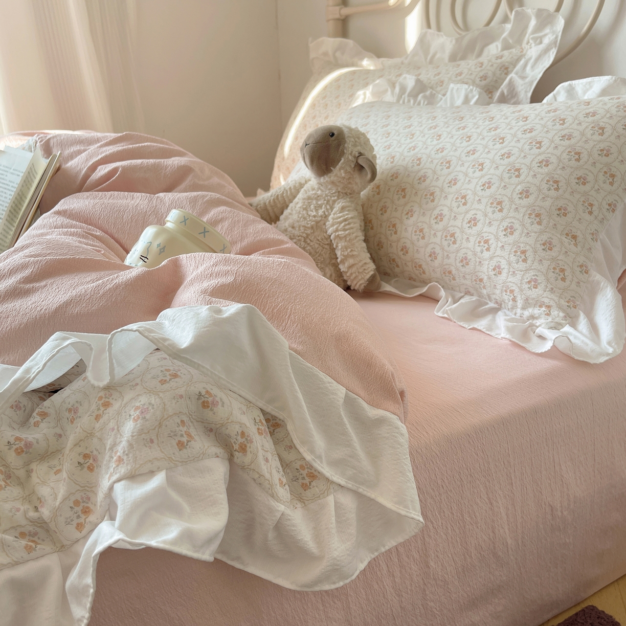 91家纺网 家纺一手货源 找家纺 美乐迪家纺 2026新款云感双层纱花边四件套 韩系小花