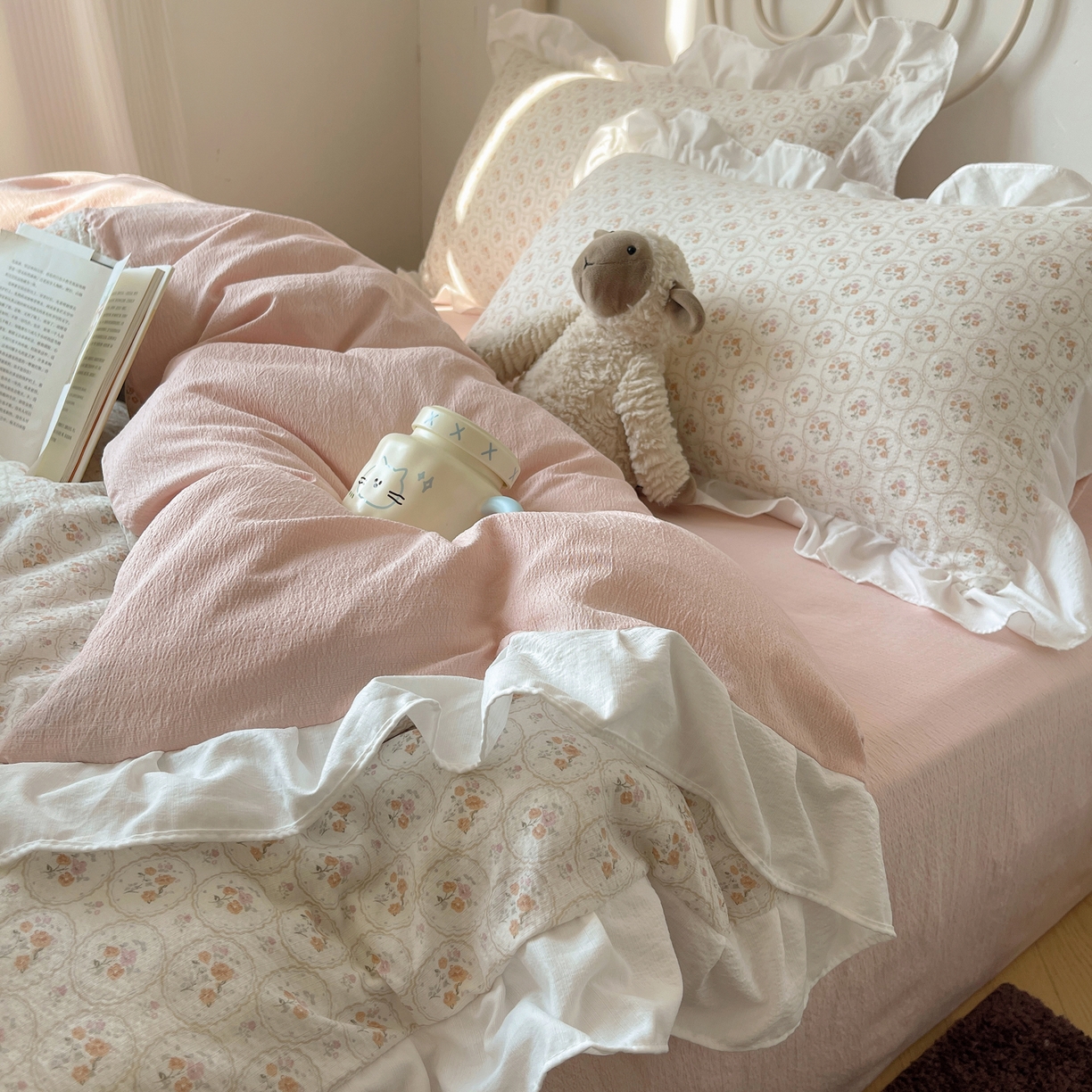 91家纺网 家纺一手货源 找家纺 美乐迪家纺 2026新款云感双层纱花边四件套 韩系小花