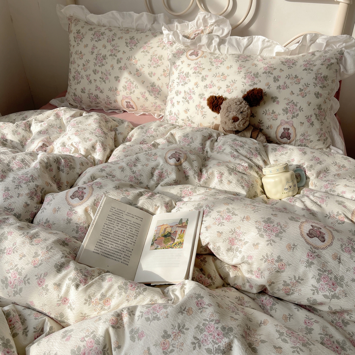 91家纺网 家纺一手货源 找家纺 美乐迪家纺 2026新款云感双层纱花边四件套 花园小熊