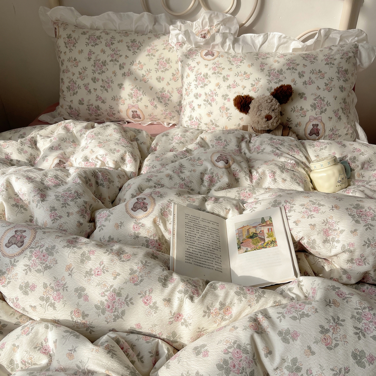 91家纺网 家纺一手货源 找家纺 美乐迪家纺 2026新款云感双层纱花边四件套 花园小熊